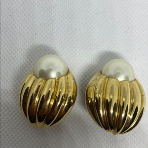 Ciner- Gold-Tone Pearl Dome Clip-On Earrings
